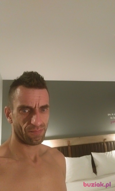 Piotr, Male, 43, Grangemouth, Wielka Brytania: 1