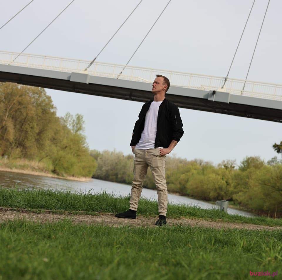 Piotrek, Mężczyzna, 27, Chodzież, Polska: 1