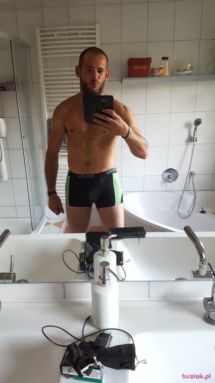 Areczek, Male, 33, Unterschleissheim Upper Bavaria Bavaria, Niemcy: 1