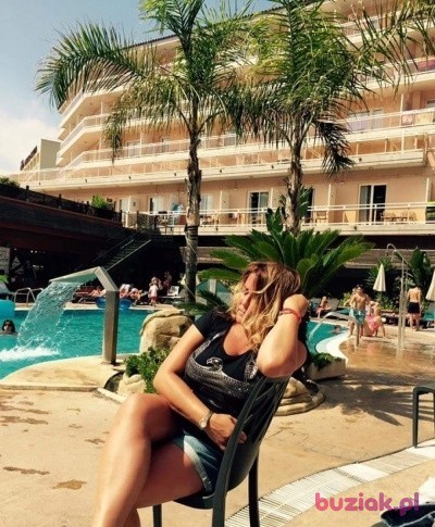 Magdalena, Kobieta, 48, Wielka Brytania: 1