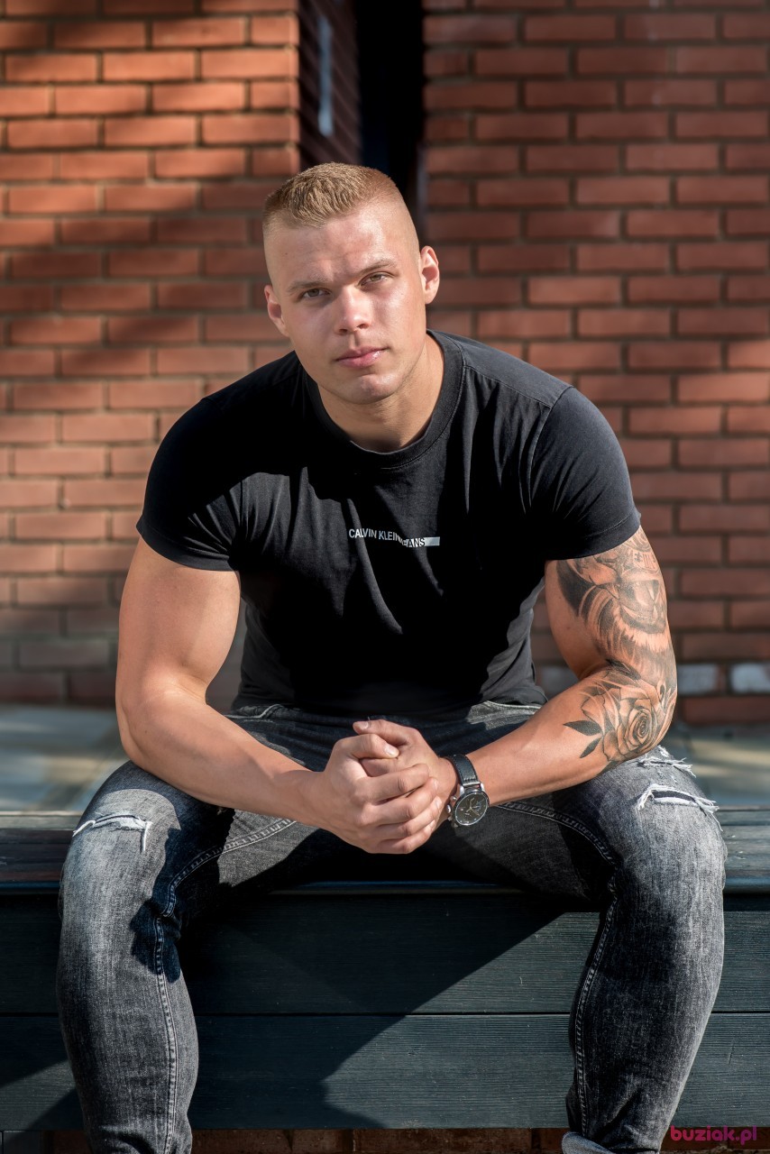 Filip, Mężczyzna, 21, Wakefield, Wielka Brytania: 1