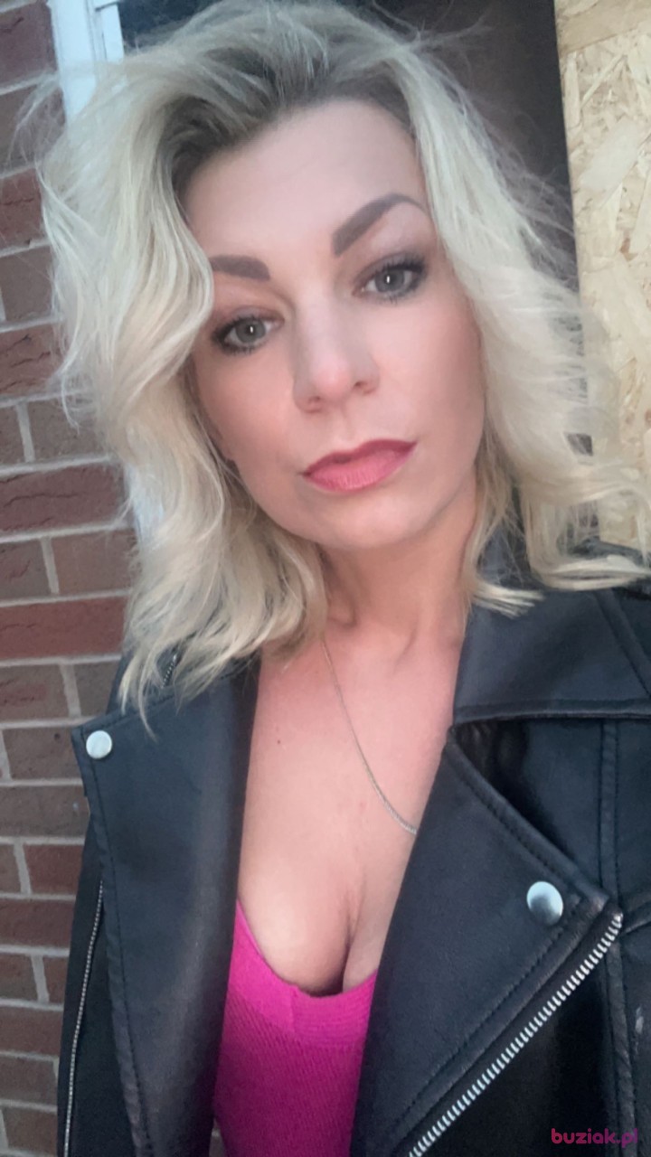 Kat, Female, 41, Tees Grove, Wielka Brytania: 1