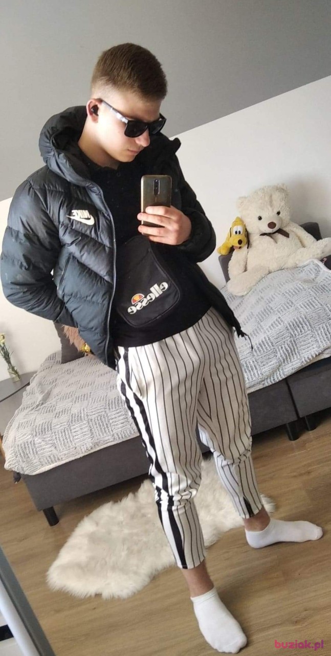 Robert, Male, 21, Wołomin, Polska: 1