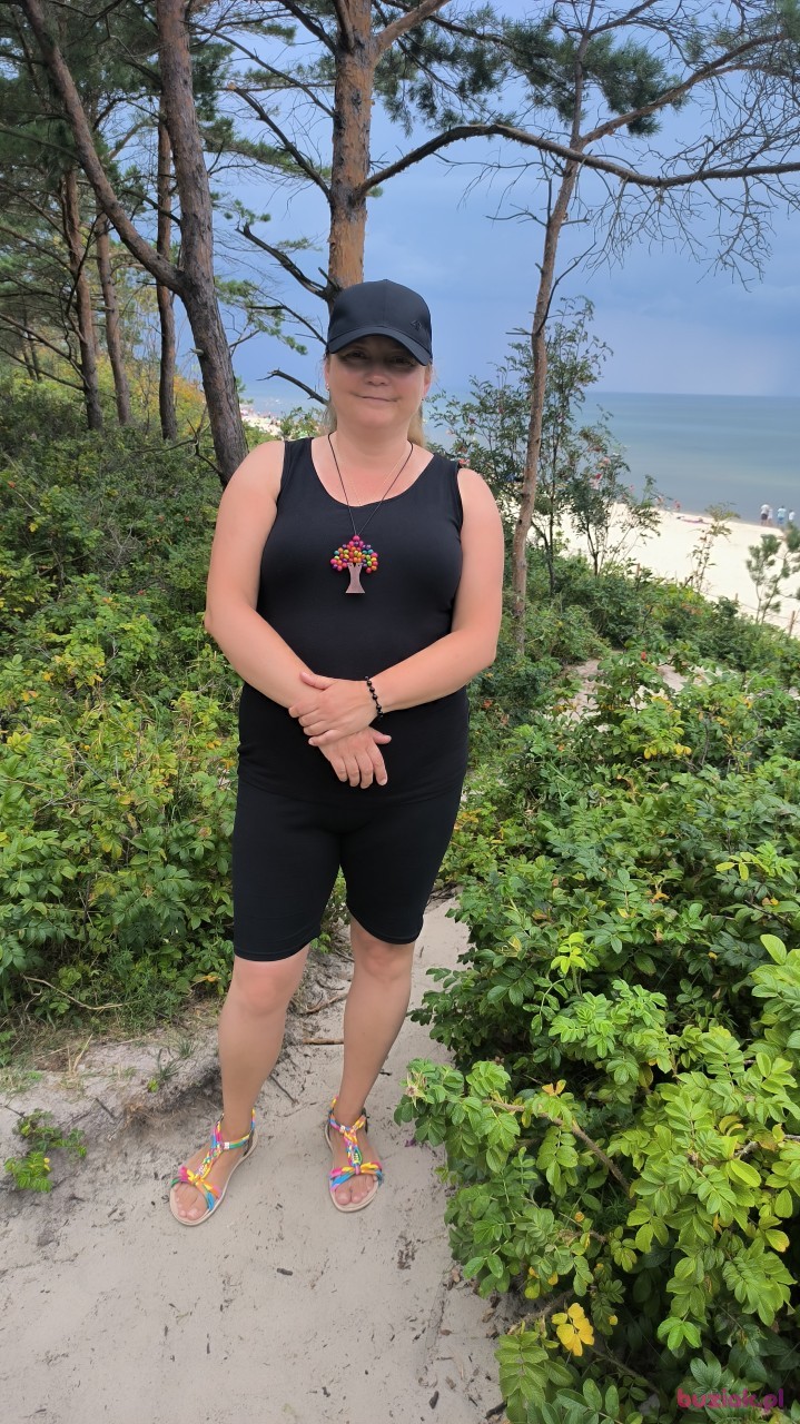 Iwona, Kobieta, 49, Oleśnica, Polska, Zdjęcie: 2