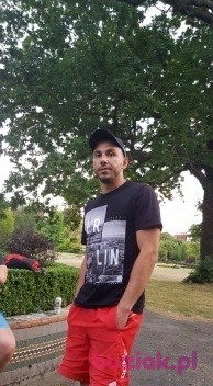 ArekArek1983, Mężczyzna, 42, Wielka Brytania: 1