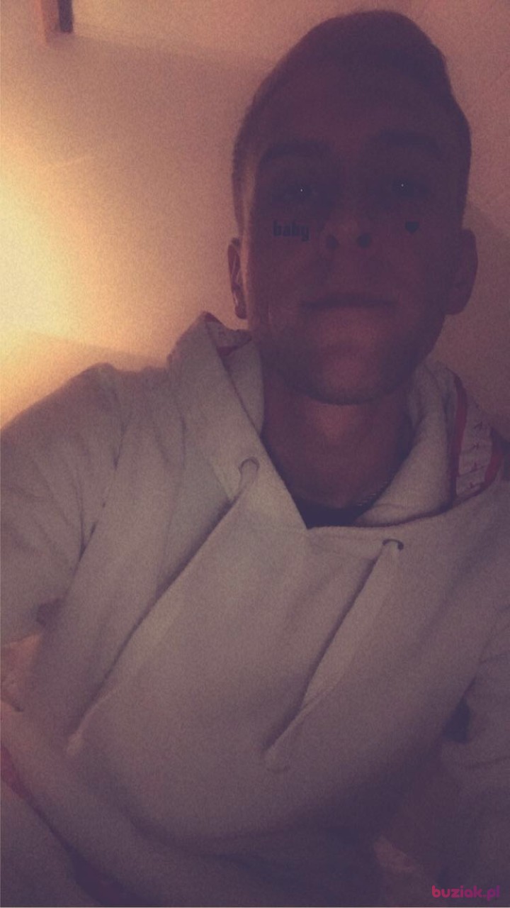 Pawell, Male, 26, Bodzentyn, Polska: 1