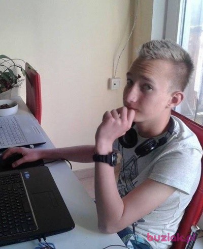 Artur, Male, 26, Bastogne, Belgia: 1