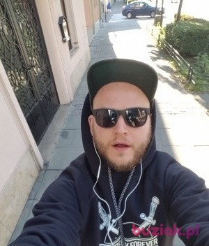 Tomasz, Male, 37, Wielka Brytania: 1