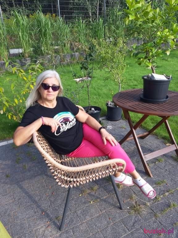 Danuta, Kobieta, 64, Tychy, Polska, Zdjęcie: 2