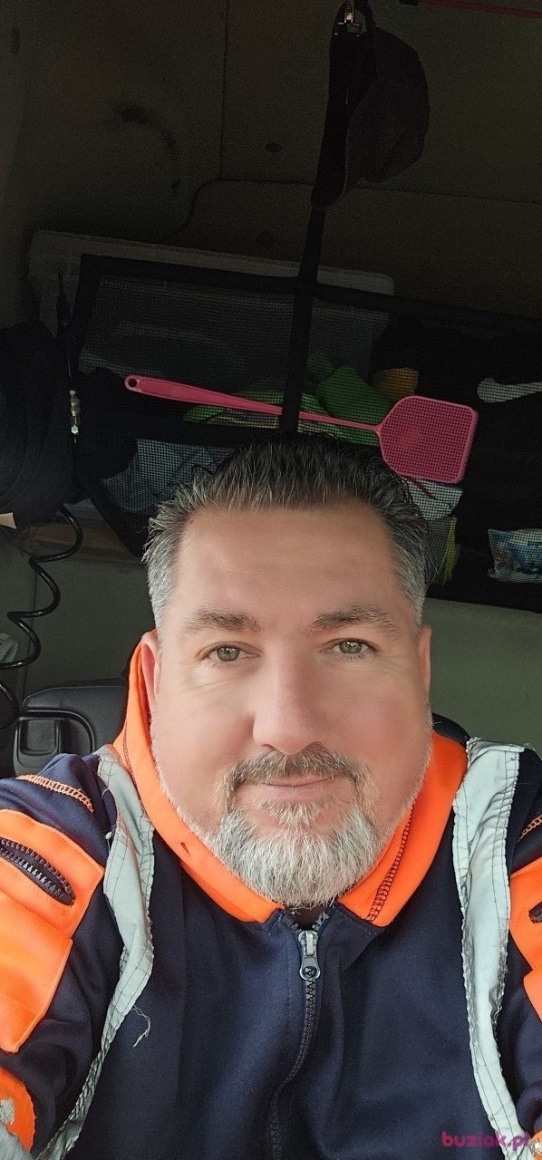 Bodziu, Male, 48, Adamsdown, Wielka Brytania: 1