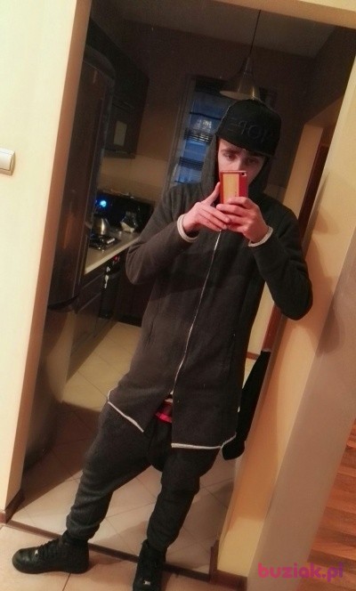 JakubTenTyp, Male, 30, Warszawa, Polska: 1