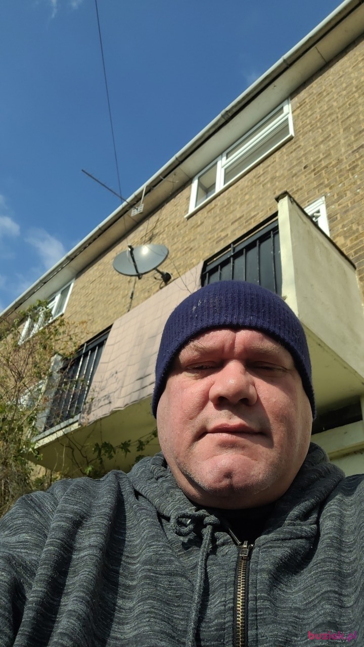 Artur, Male, 49, Hoddesdon, Wielka Brytania: 1