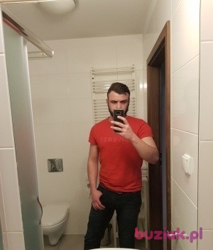 piotrek9in, Male, 35, Wielka Brytania: 1