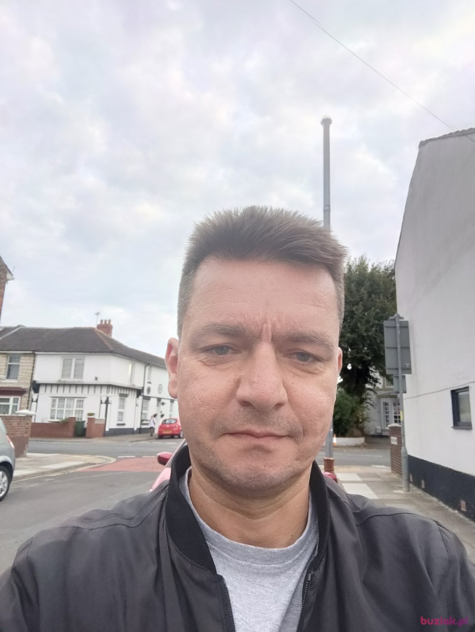 Sebastian, Male, 51, Portsmouth, Wielka Brytania: 1