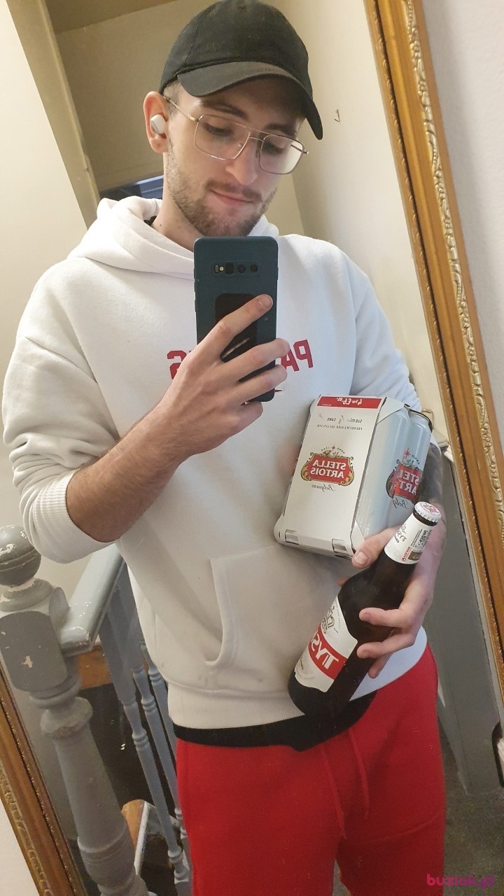 Martin, Mężczyzna, 24, Ruabon, Wielka Brytania: 1