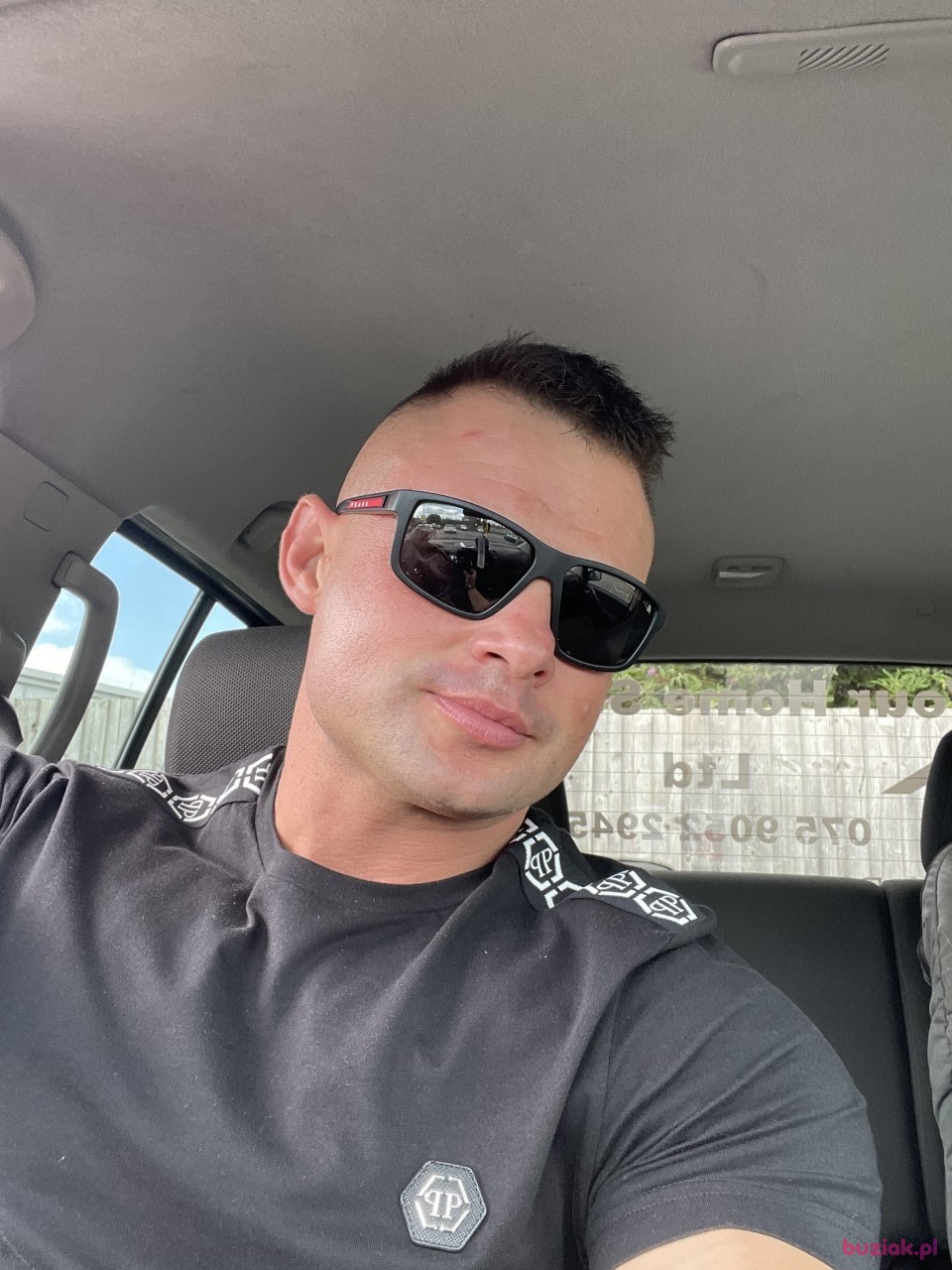 Marcin, Mężczyzna, 40, Walton-On-Thames, Wielka Brytania: 1
