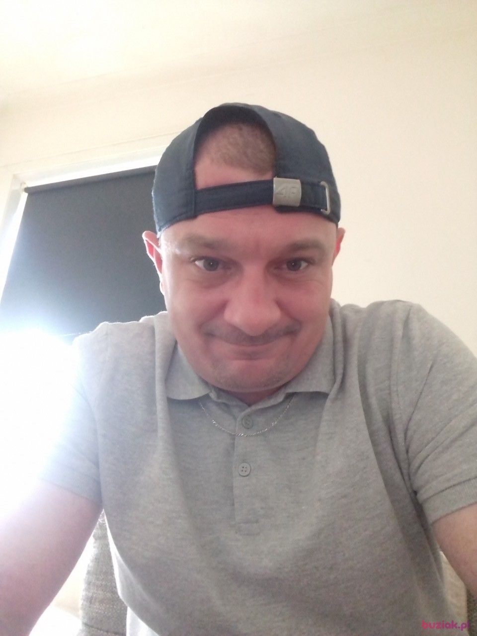 Kris, Male, 42, Wielka Brytania: 1