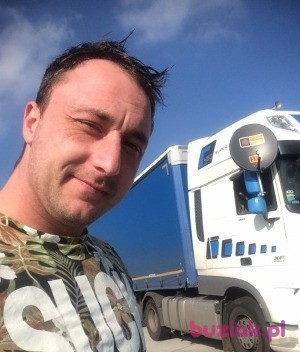 Bartek, Male, 39, Polska: 1
