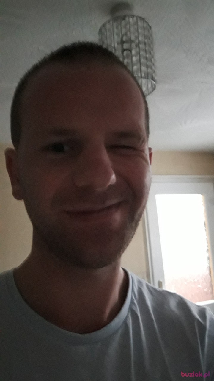 Scepo, Mężczyzna, 36, Livingston, Wielka Brytania: 1