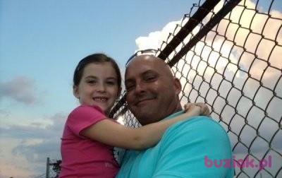 James Richard, Male, 52, Wielka Brytania: 1
