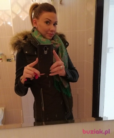 Dominika, Female, 33,  Dusseldorf North Rhine Westphalia, Niemcy: 1