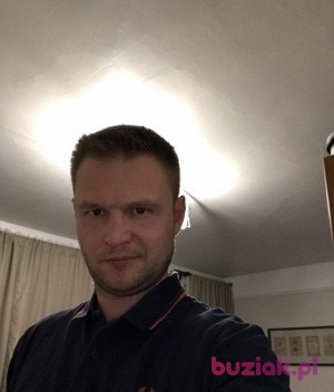 Łukasz, Male, 41, Wielka Brytania: 1