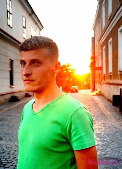 Bartosz, Male, 39, Polska: 1