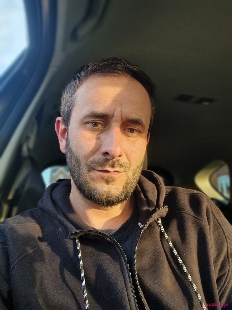 Robert, Male, 40, Kilby, Wielka Brytania: 1