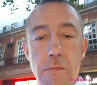 Tomasz, Male, 46, Huntingdon, Wielka Brytania: 1