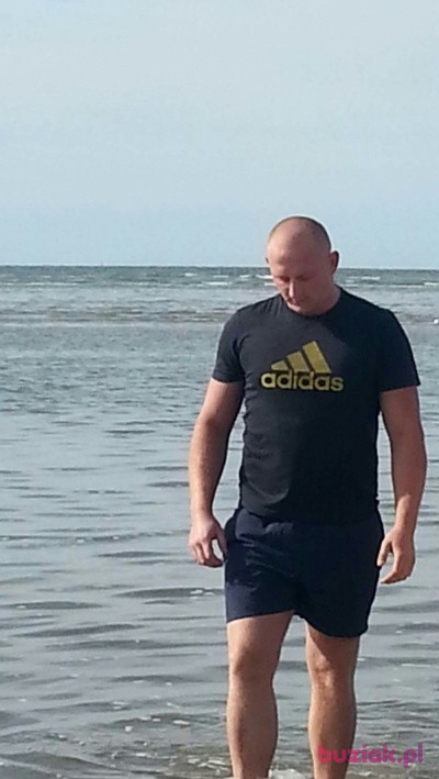 Adrian, Male, 35, Katowice, Polska: 1
