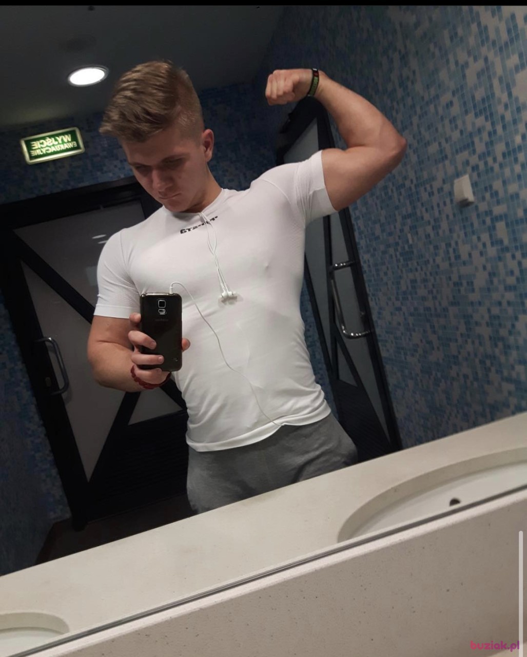 Adam, Male, 27, Ząbki, Polska: 1