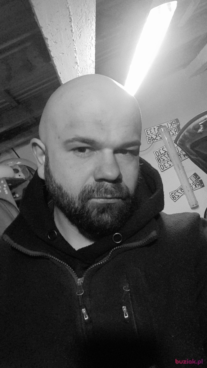 malody323, Male, 30, Jarosław, Polska: 1