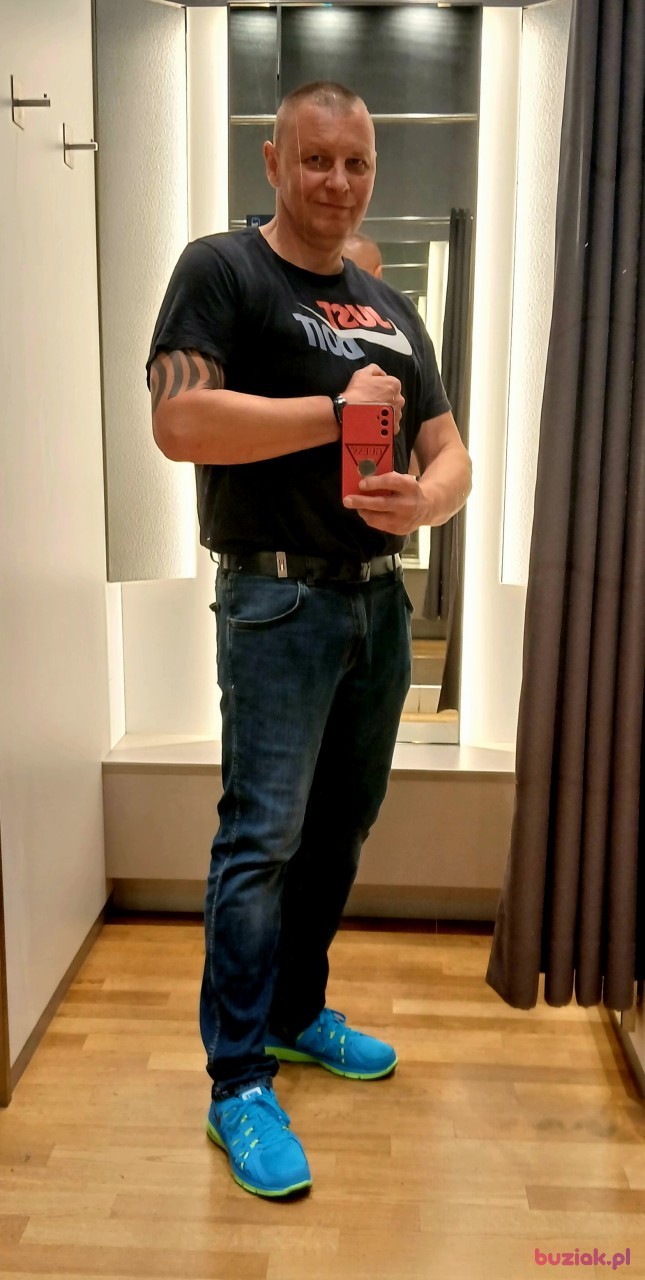 Tommy, Male, 45, Warszawa, Polska: 1