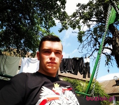 Wojtek, Male, 31, Wielka Brytania: 1