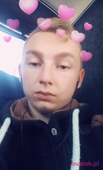 Adrian , Male, 27, Sieradz, Polska: 1