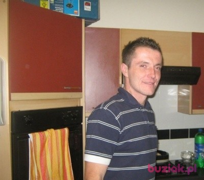 Krzysztof, Male, 40, Manchester, Wielka Brytania: 1