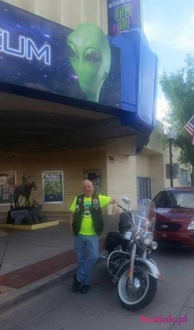 Gilbert , Male, 61, Tampa, USA: 1
