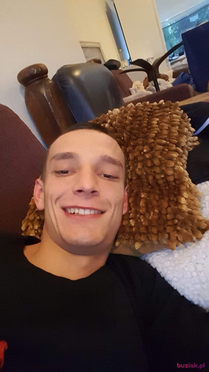 Kamil, Mężczyzna, 28, Arcen Limburg Province, Holandia: 1