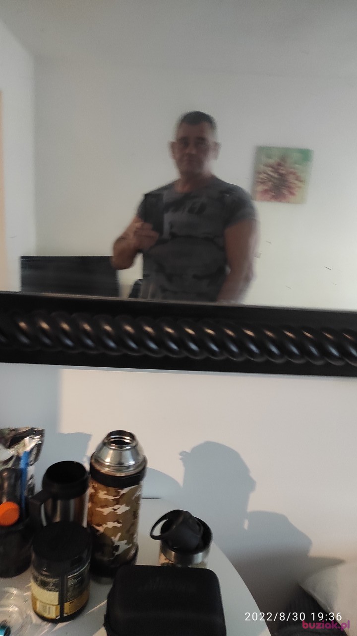 Robert, Male, 51, Wielka Brytania: 1