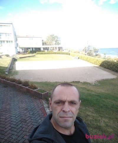 Robert , Male, 44, Piaseczno, Polska: 1