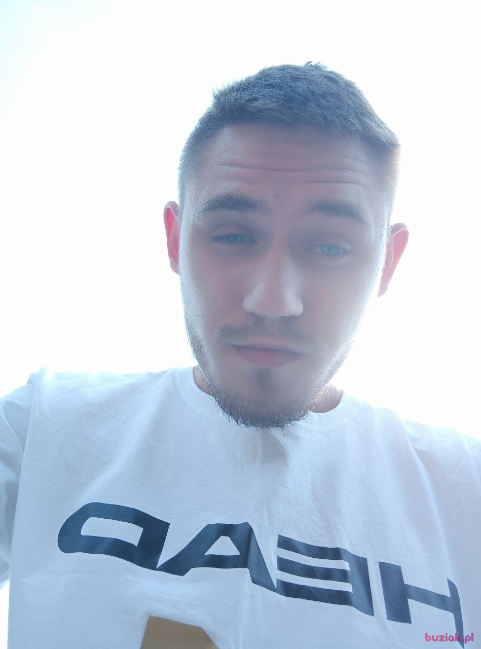 Andrzej, Mężczyzna, 24, Brzeg, Polska: 1