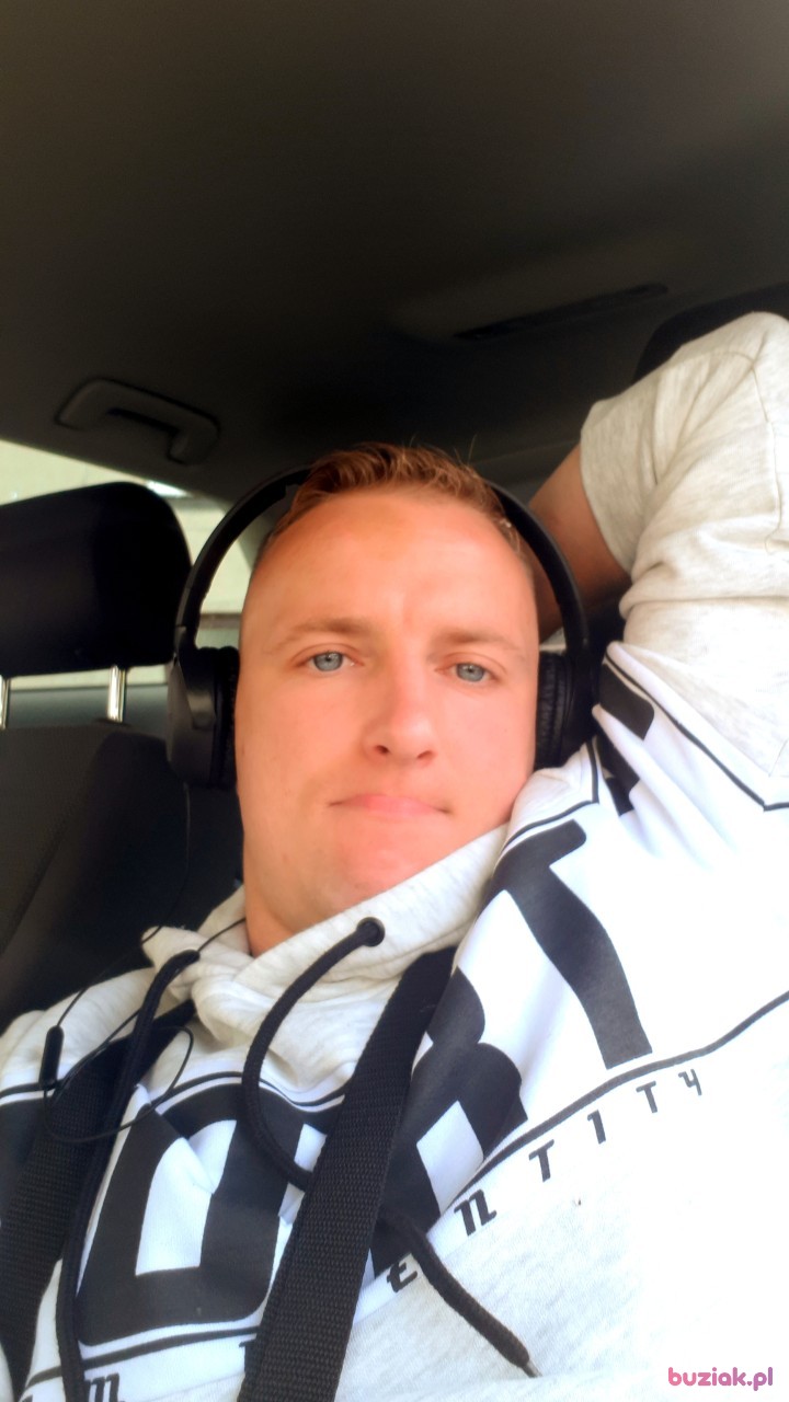 Łukasz, Mężczyzna, 32, Jelenia Góra, Polska: 1