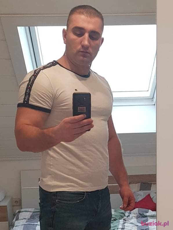 Adam, Male, 35, Frankfurt, Niemcy: 1