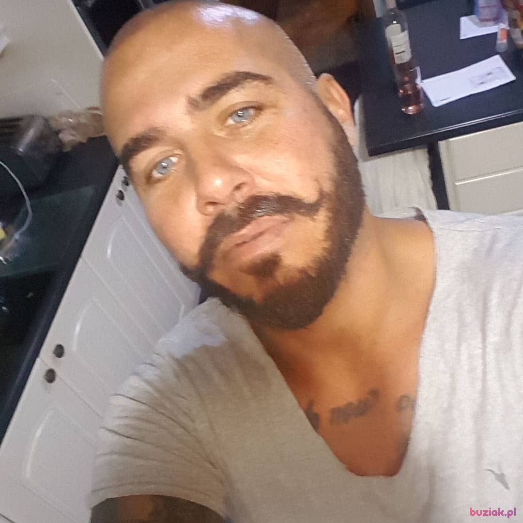 Jakub, Male, 46, Warwick, Wielka Brytania: 1