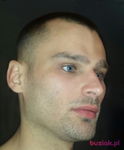 vv3d3l, Mężczyzna, 38, Wielka Brytania: 1