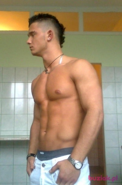 Marek, Mężczyzna, 29, Bolesławiec, Polska: 1