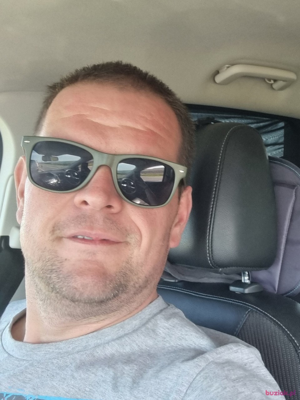 Tomasz, Mężczyzna, 43, Loughborough, Wielka Brytania: 1