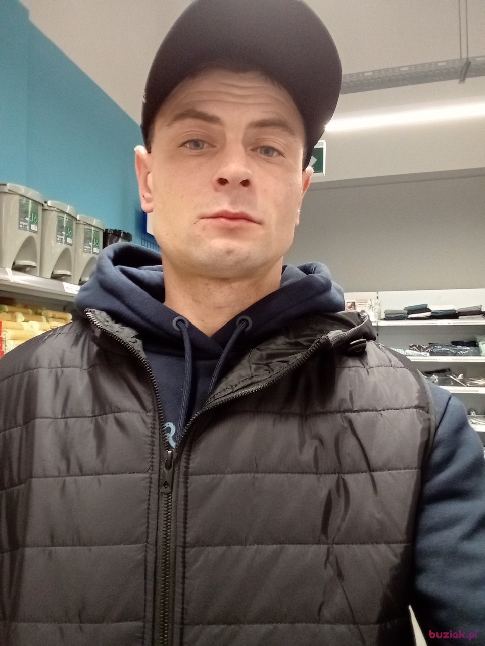 Piotr, Mężczyzna, 32, Tomaszów Mazowiecki, Polska: 1