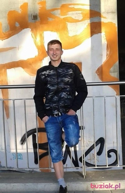 Andrzejek2019, Mężczyzna, 30, Dzierżoniów, Polska: 1