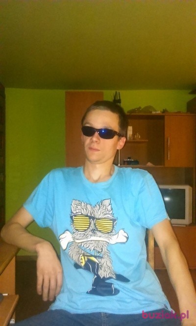 karol, Male, 30, Wadowice, Polska: 1